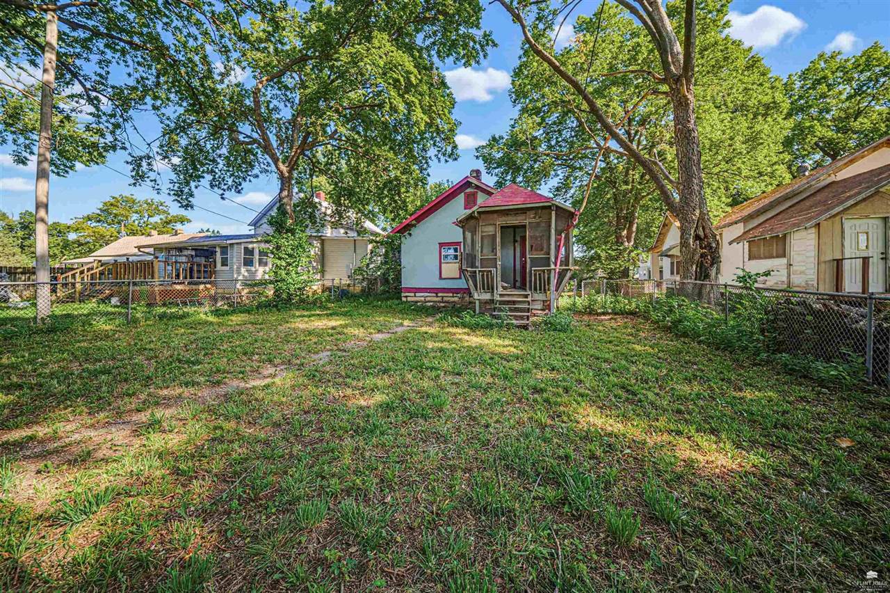 231 West 9, Junction City, KS 66441
