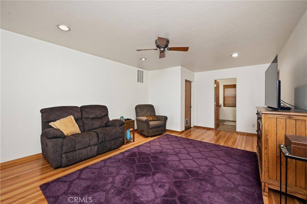 16542 Crescent Court, Hidden Valley Lake, CA 95467