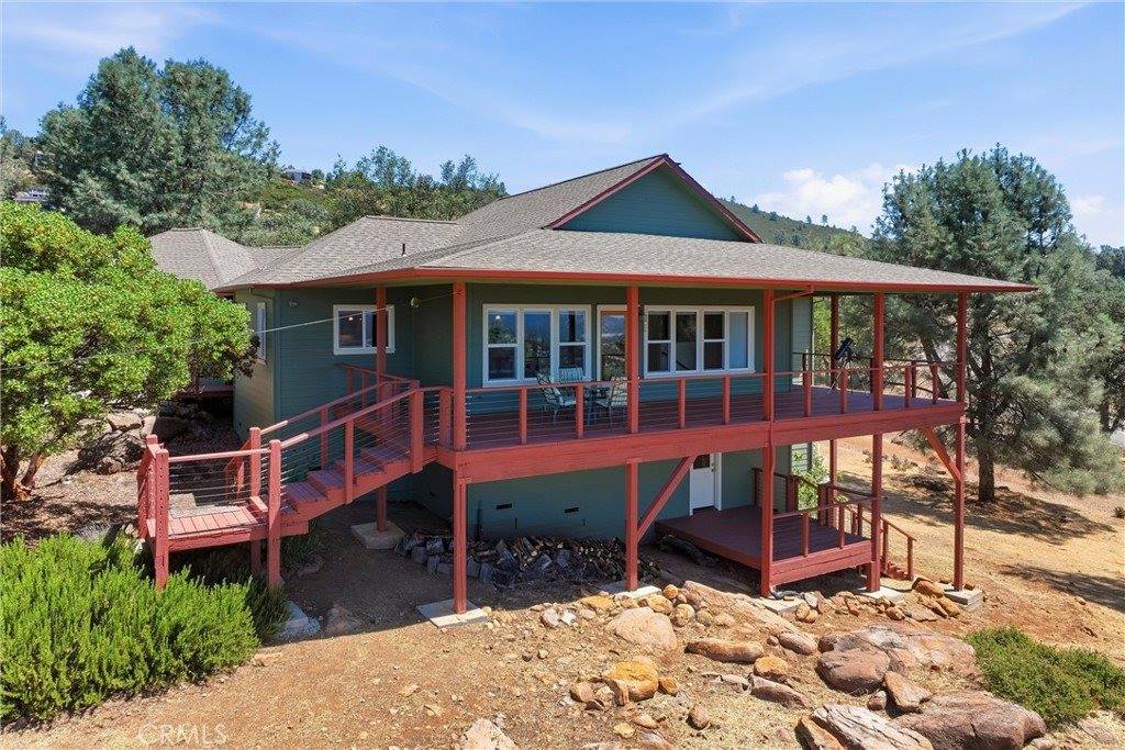 16542 Crescent Court, Hidden Valley Lake, CA 95467