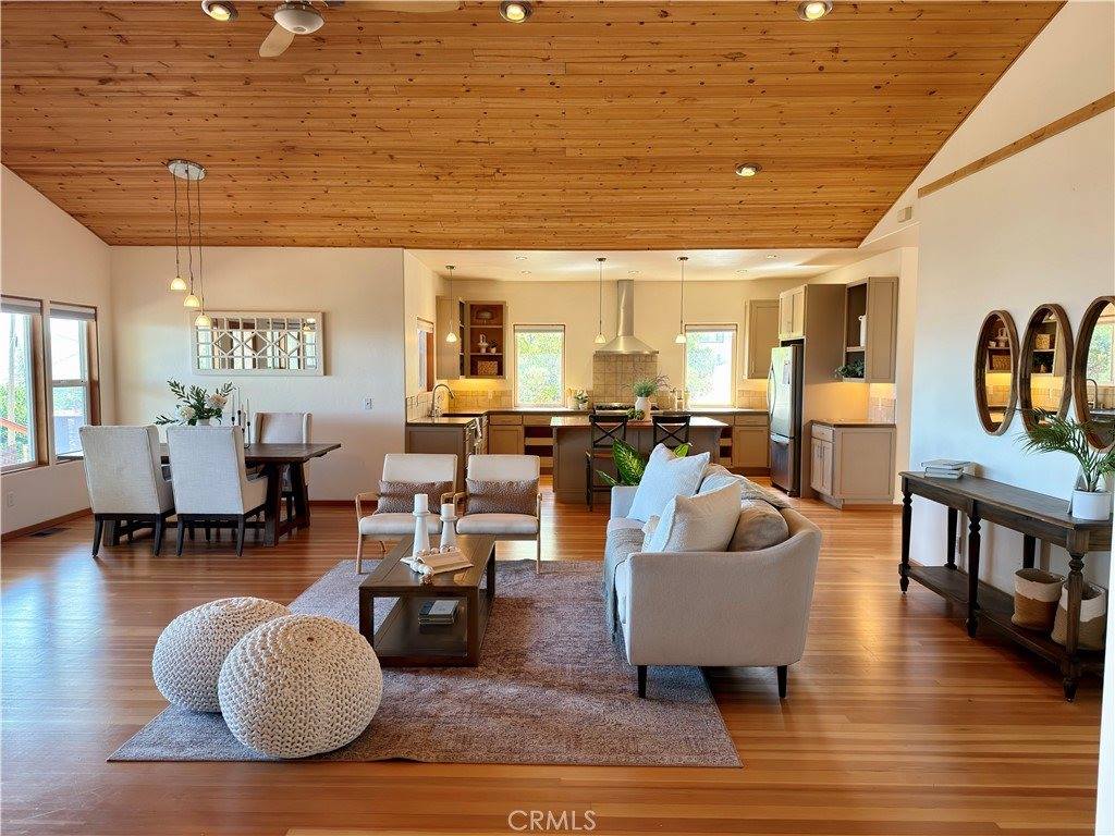 16542 Crescent Court, Hidden Valley Lake, CA 95467