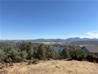 16542 Crescent Court, Hidden Valley Lake, CA 95467