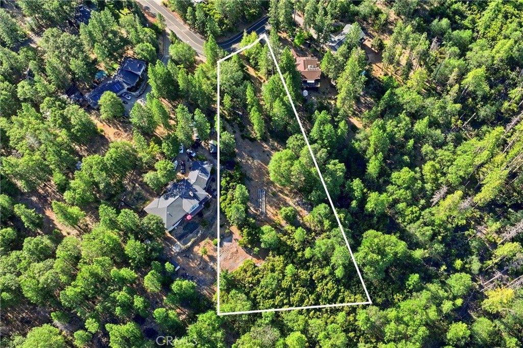 9003 Fox Drive, Cobb, CA 95426