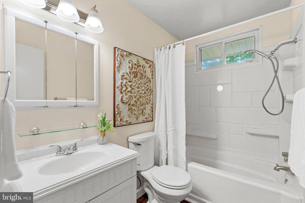 22518 Garrison Drive, California, MD 20619