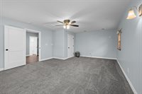 3433 North Sturdevant Street, Davenport, IA 52806