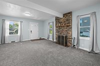 3433 North Sturdevant Street, Davenport, IA 52806