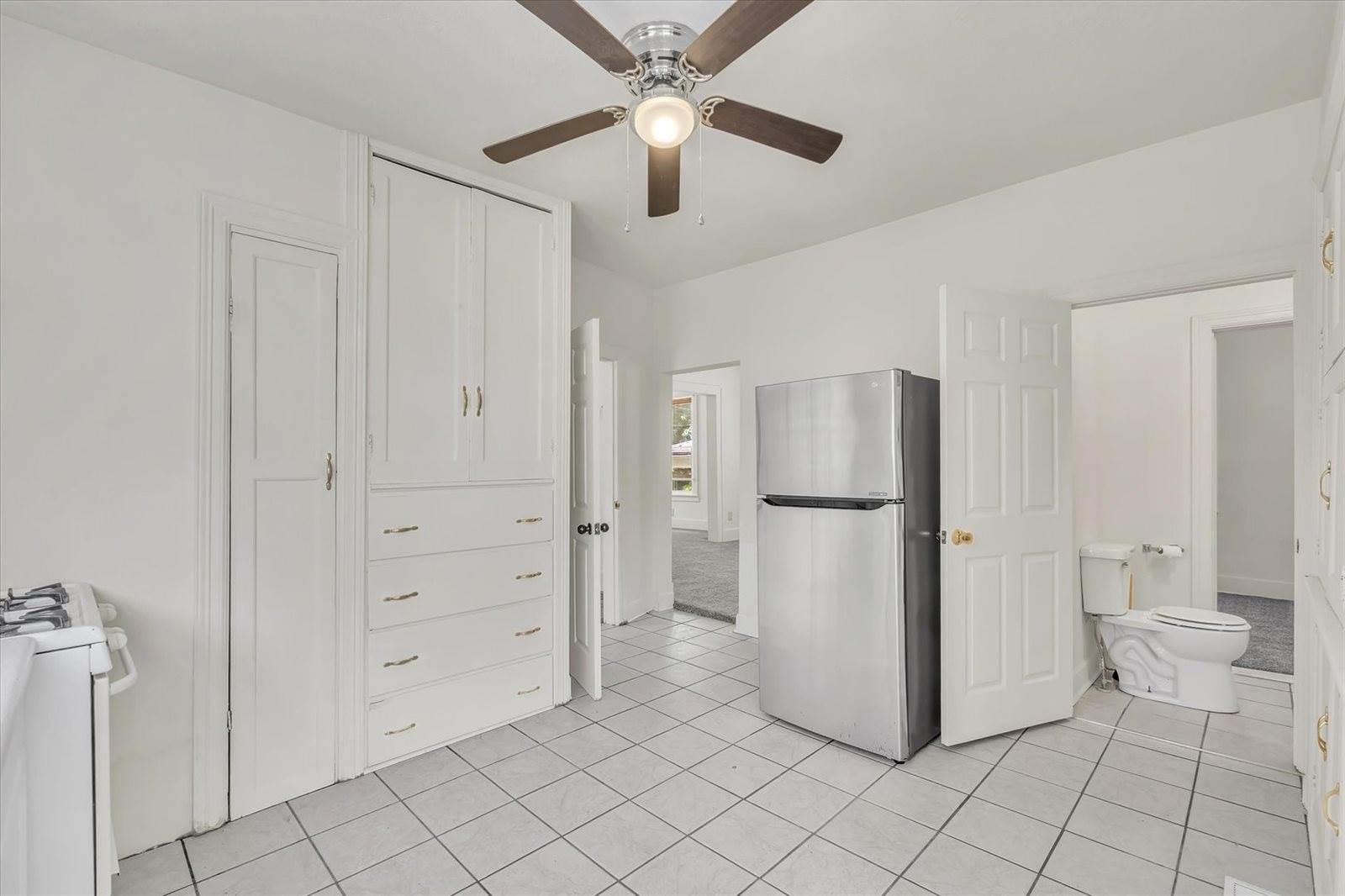 2711 9th Avenue, Rock Island, IL 61201