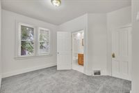 2711 9th Avenue, Rock Island, IL 61201