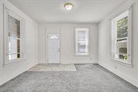 2711 9th Avenue, Rock Island, IL 61201