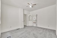 2711 9th Avenue, Rock Island, IL 61201