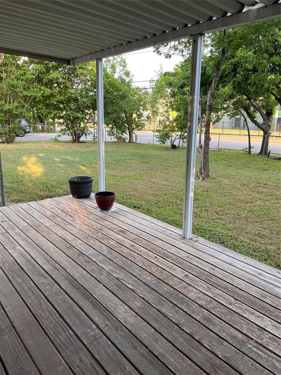 501 Sparks Street, Grand Prairie, TX 75051