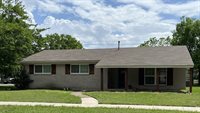 501 Sparks Street, Grand Prairie, TX 75051