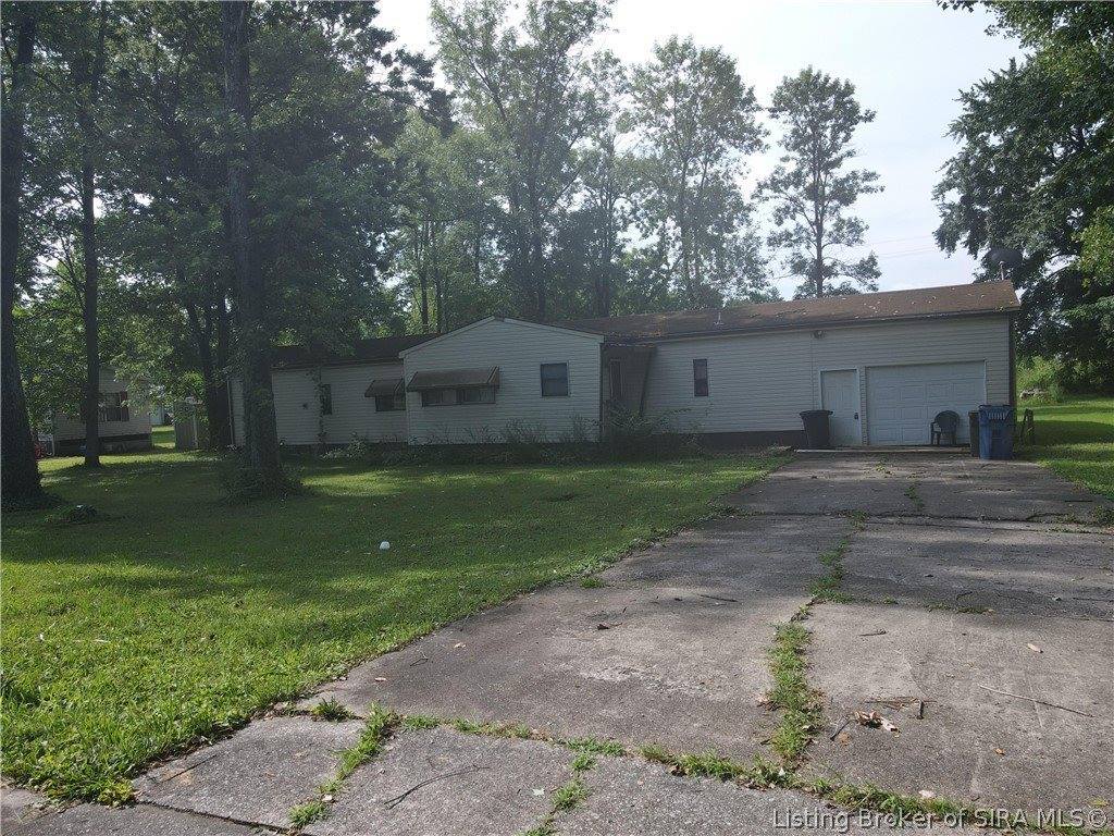 1524 Waverly Road, Jeffersonville, IN 47130