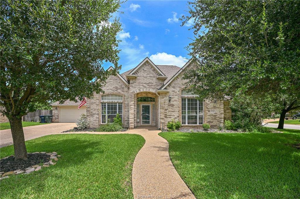 2107 Williams Way, Bryan, TX 77808