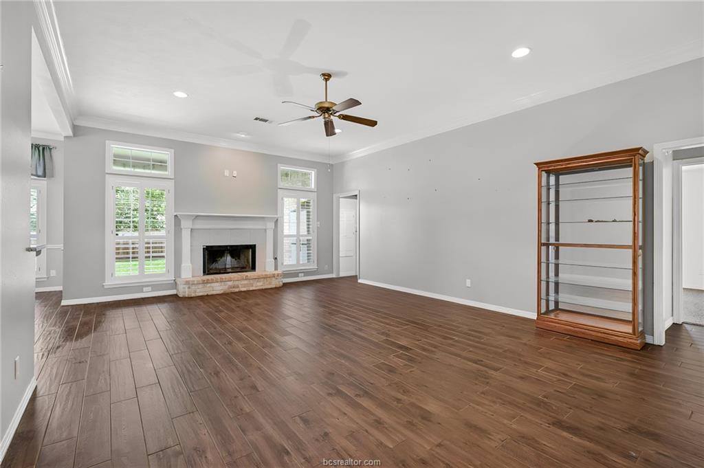 2107 Williams Way, Bryan, TX 77808