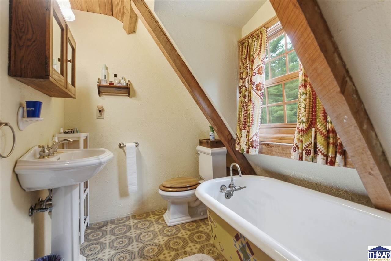 3359 South Westwood, West Terre Haute, IN 47885