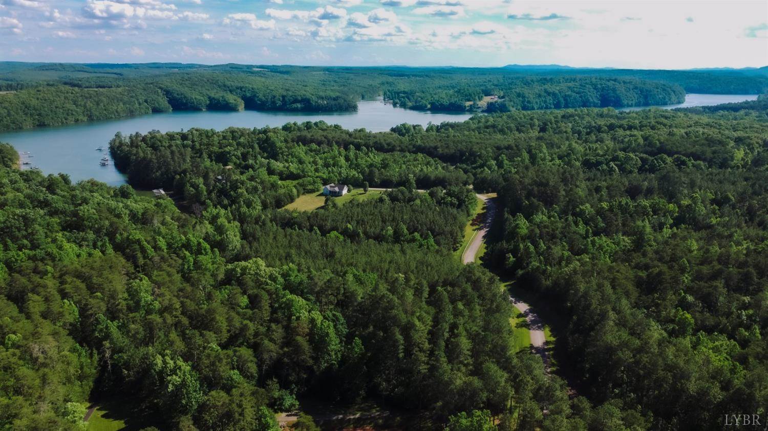 305 Runaway Bay Road, Lynch Station, VA 24571
