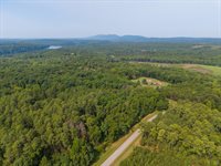 306 Runaway Bay Road, Lynch Station, VA 24571
