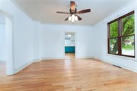 238 East Washington Street, HowellCity_Livingston, MI 48843