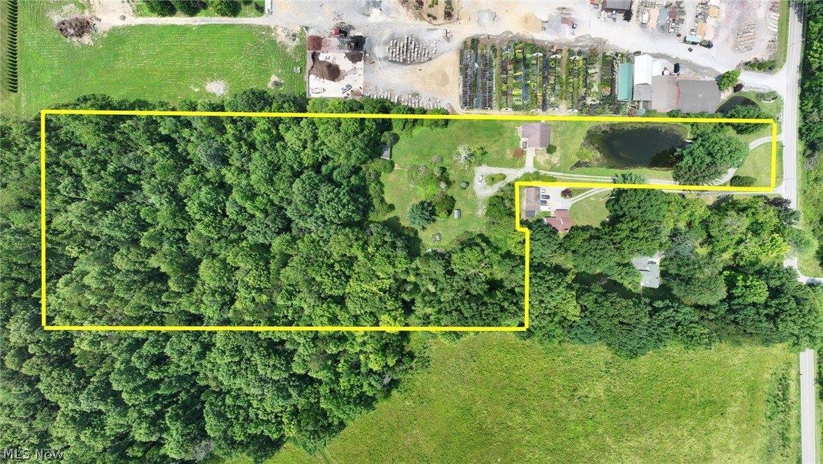 2451 East Western Reserve Road, Poland, OH 44514
