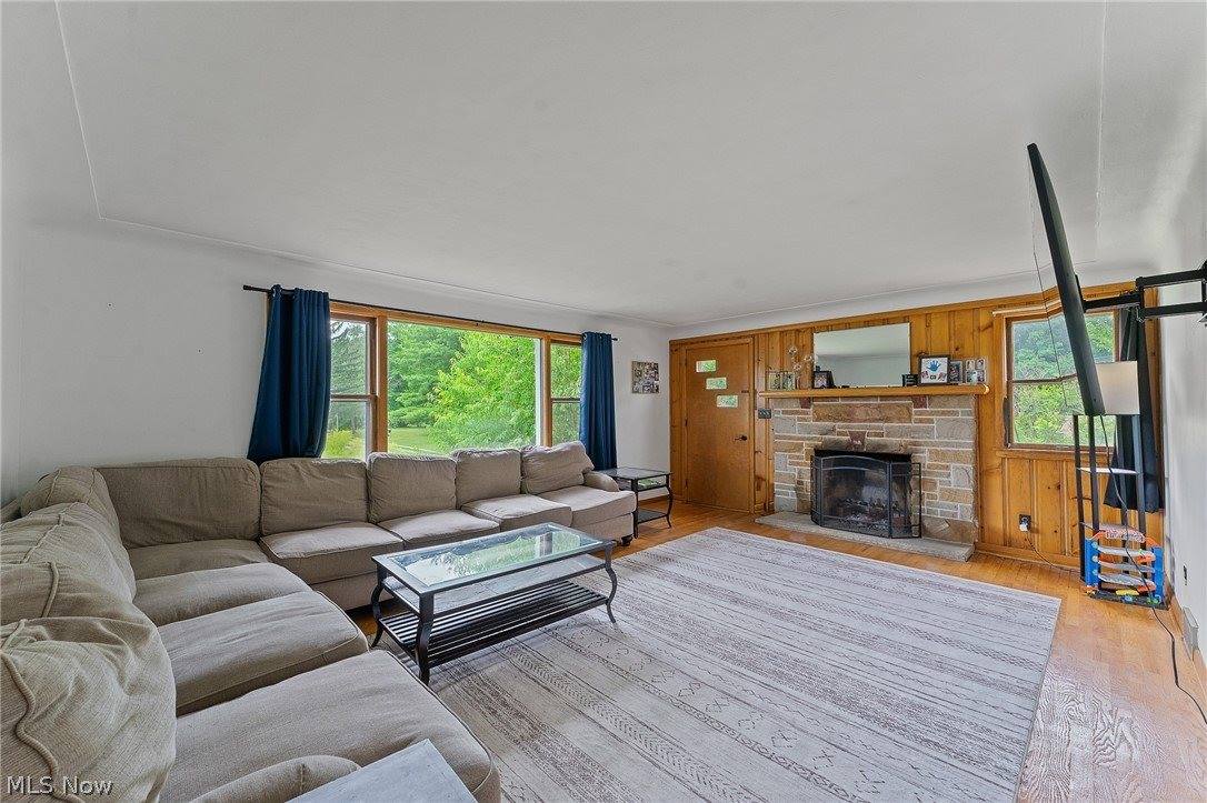 2451 East Western Reserve Road, Poland, OH 44514