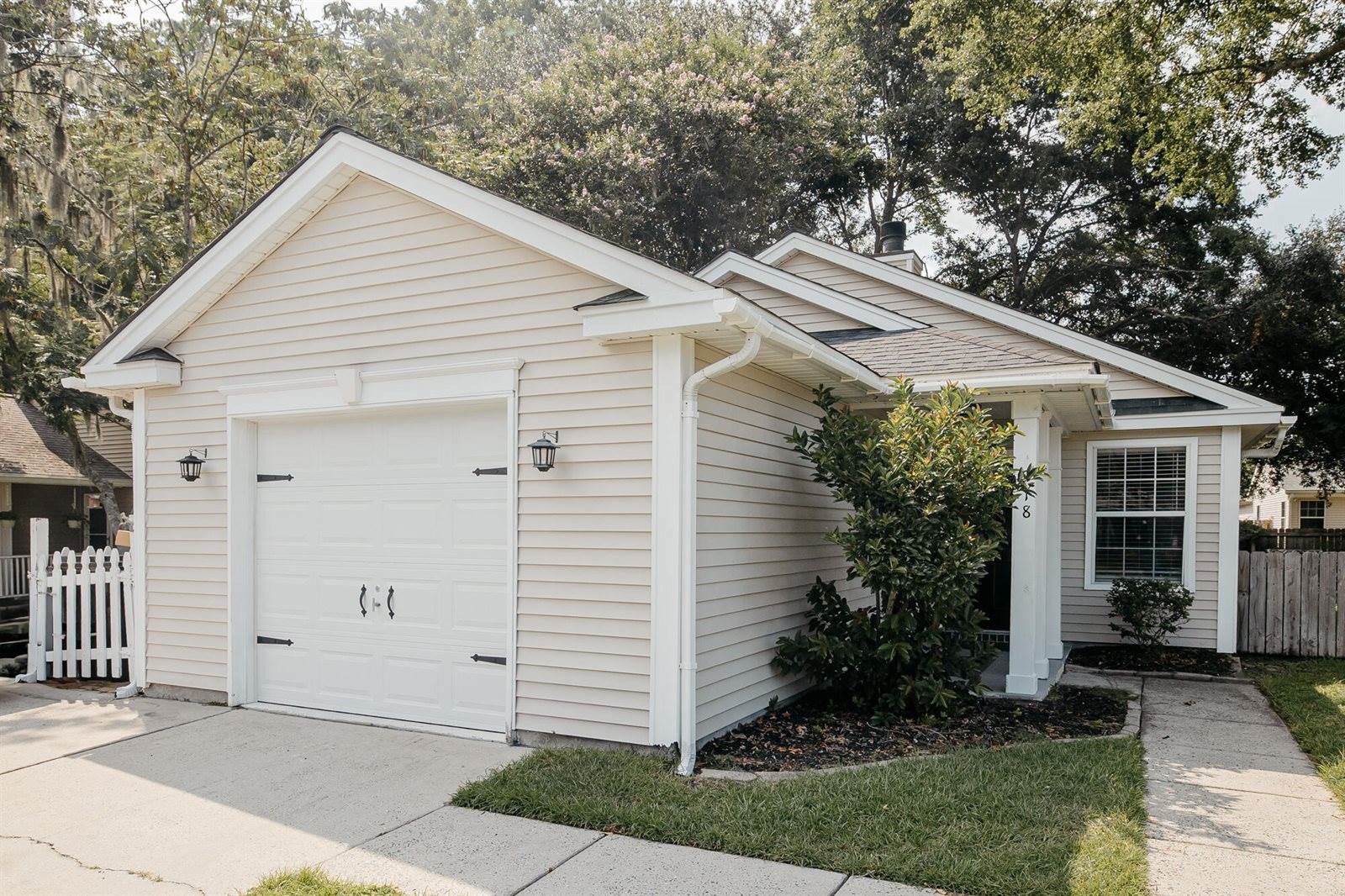 218 Lytham Court, Charleston, SC 29414