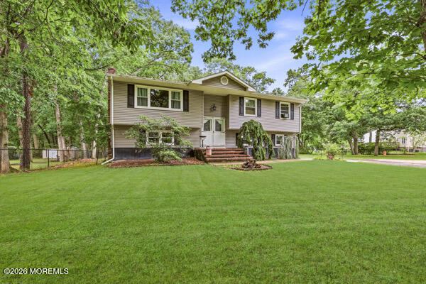 84 North Hope Chapel Road, Jackson, NJ 08527