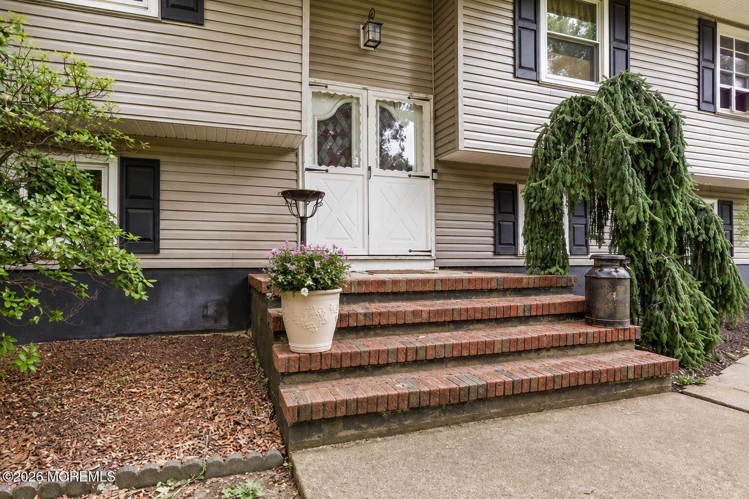 84 North Hope Chapel Road, Jackson, NJ 08527