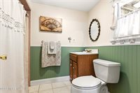 80 North Hope Chapel Road, Jackson, NJ 08527
