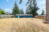 1580 NE 11th Ave, Oak Harbor, WA 98277