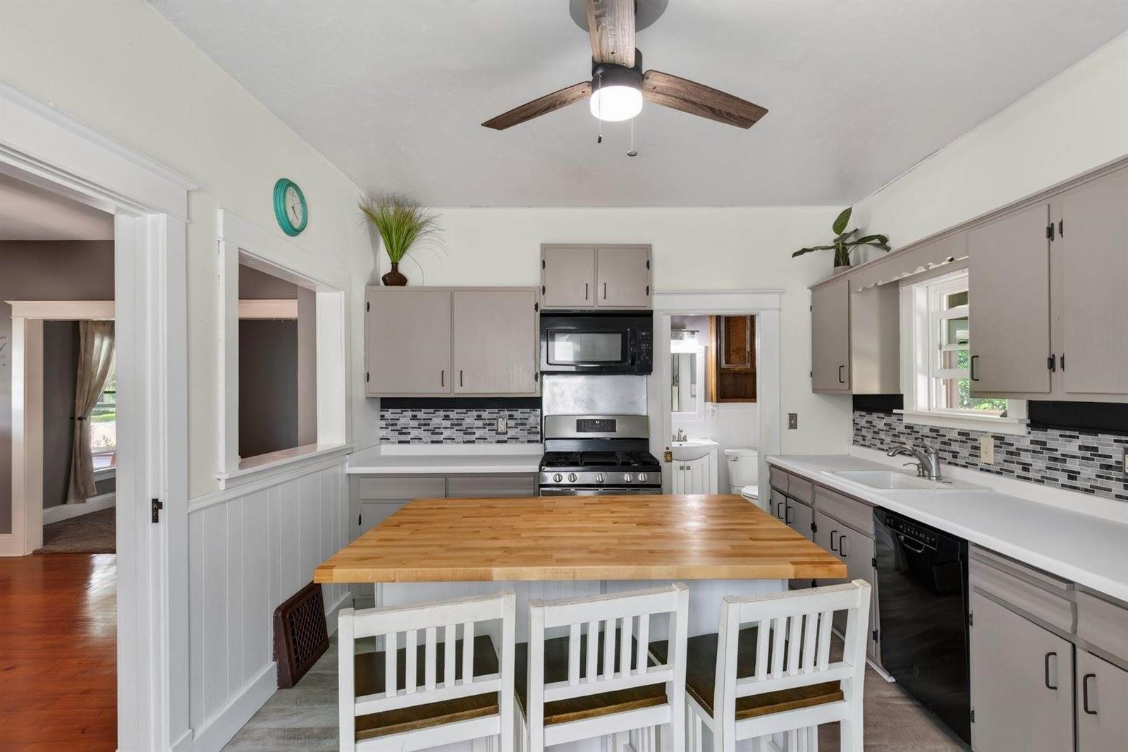 917 Western Avenue, Mosinee, WI 54455