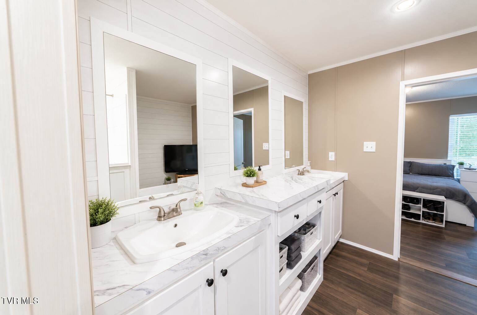 1135 Shipp Street, Kingsport, TN 37660