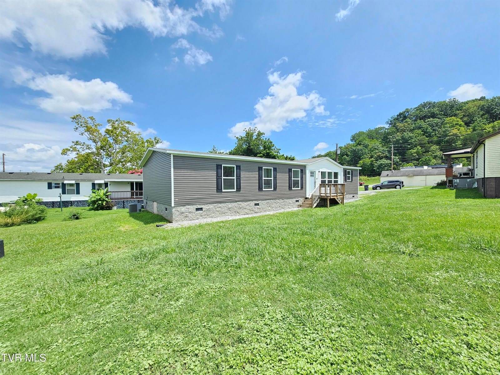 1135 Shipp Street, Kingsport, TN 37660