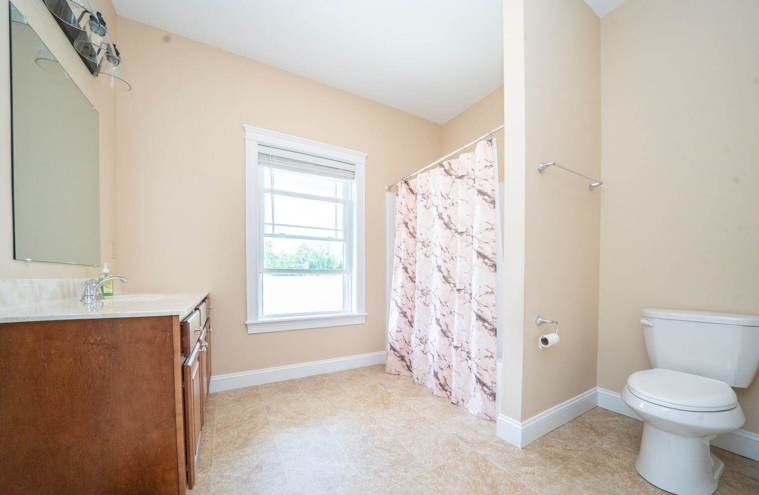 207 Corinth Road, Hudson, ME 04449