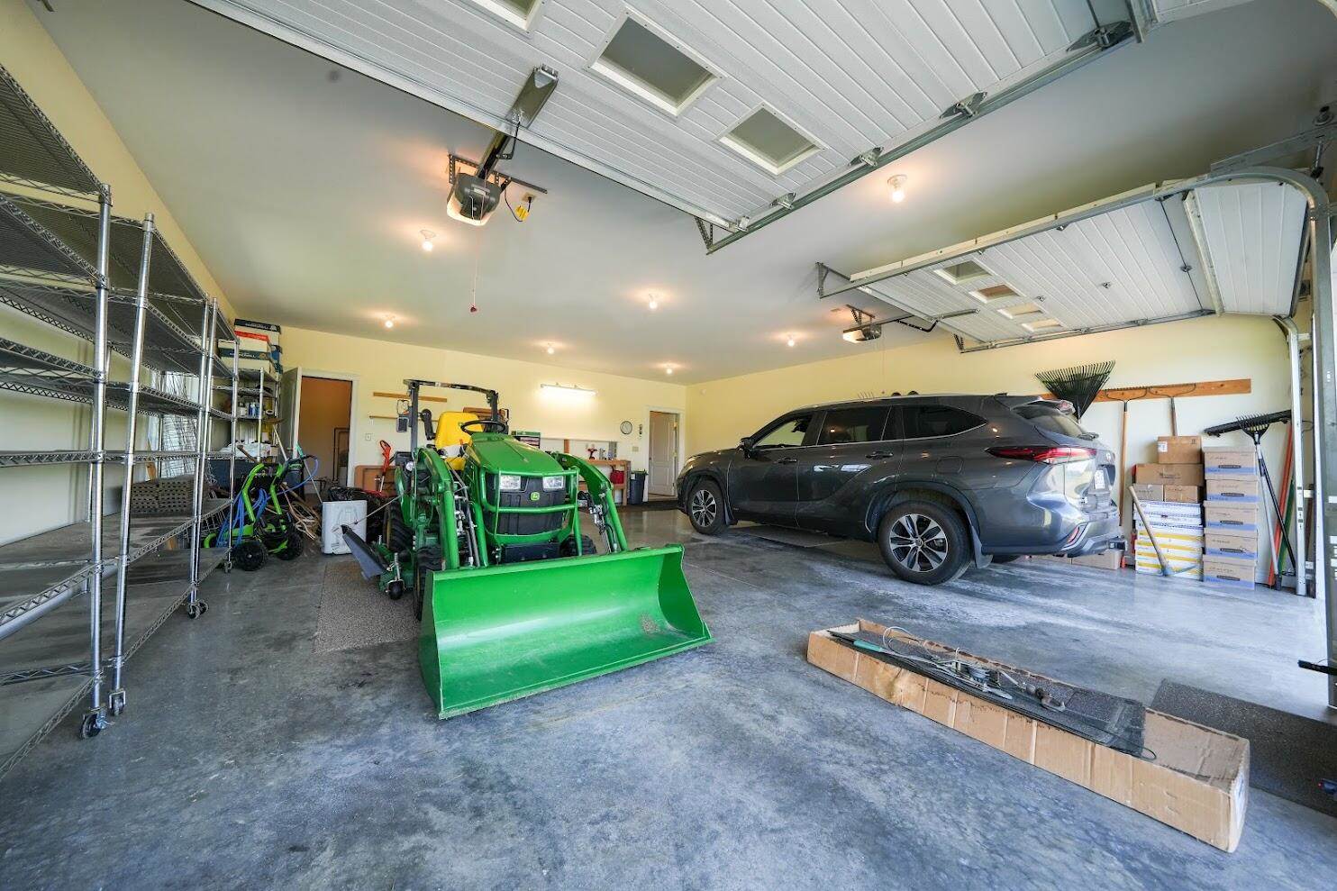 207 Corinth Road, Hudson, ME 04449