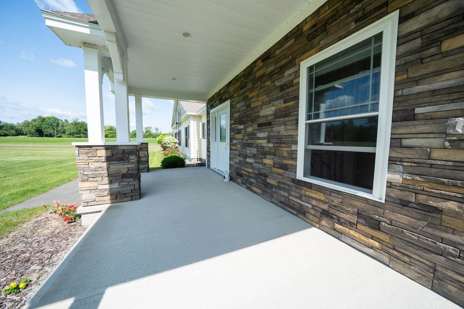 207 Corinth Road, Hudson, ME 04449