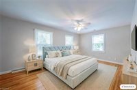 1320 Abingdon Way, Winston-Salem, NC 27106