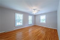 1320 Abingdon Way, Winston-Salem, NC 27106