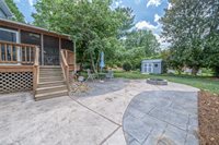 1320 Abingdon Way, Winston-Salem, NC 27106