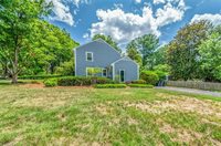 1320 Abingdon Way, Winston-Salem, NC 27106