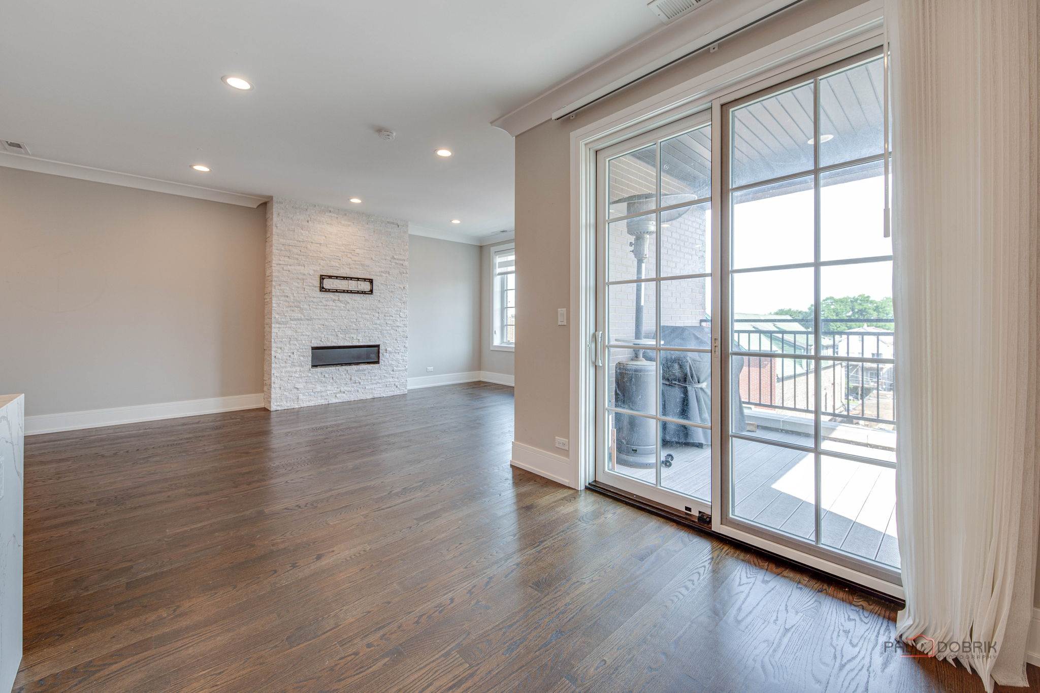 2309 W. Belmont Ave. #4, Chicago, IL 60618