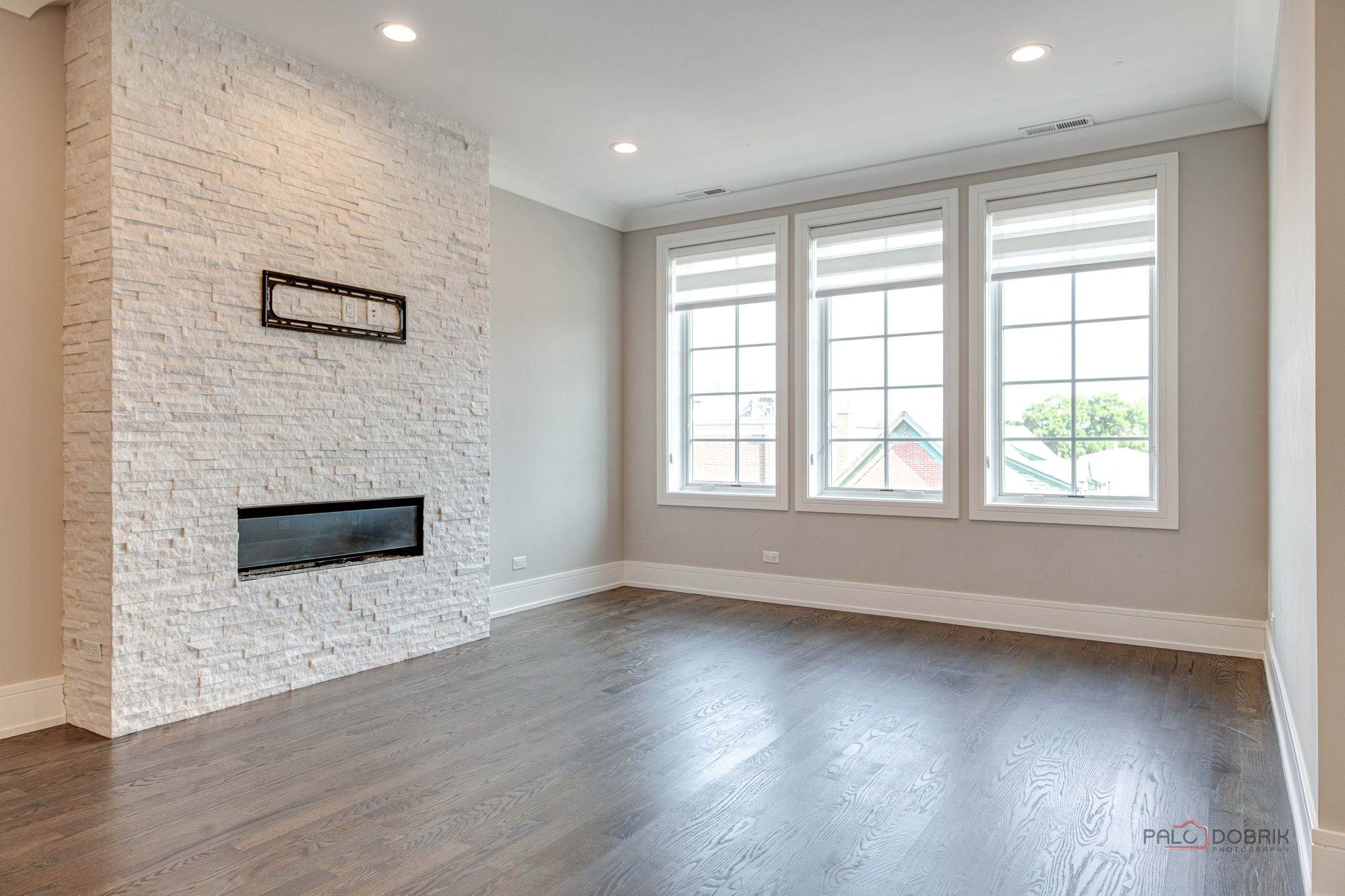 2309 W. Belmont Ave. #4, Chicago, IL 60618