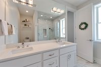 2309 W. Belmont Ave. #4, Chicago, IL 60618
