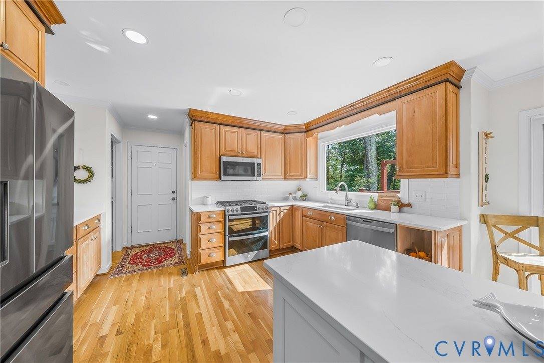 2200 Swanhurst Drive, Midlothian, VA 23113