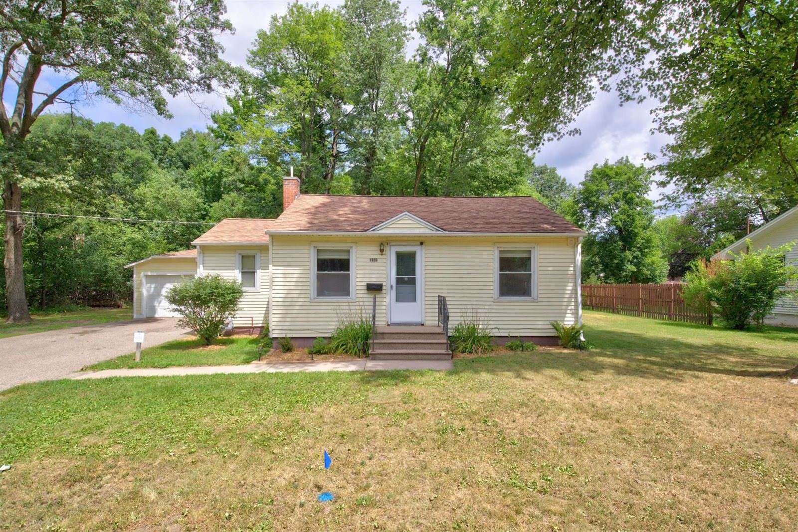 1930 Carey Street, Wisconsin Rapids, WI 54495