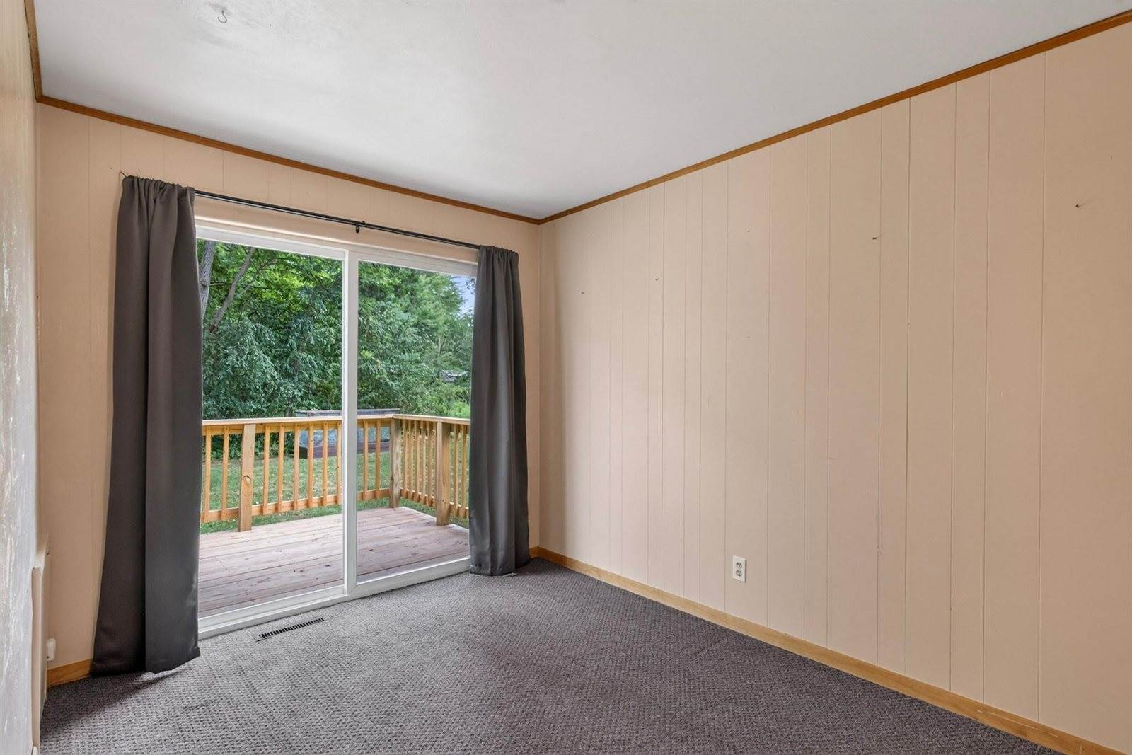 1930 Carey Street, Wisconsin Rapids, WI 54495