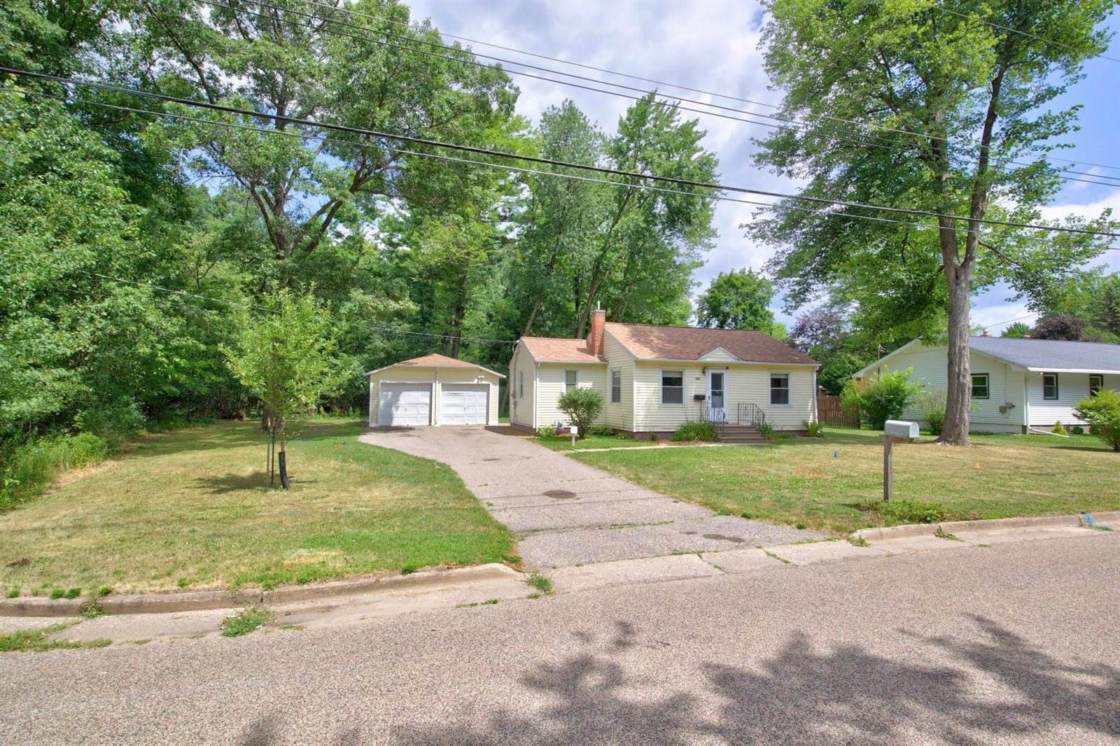 1930 Carey Street, Wisconsin Rapids, WI 54495