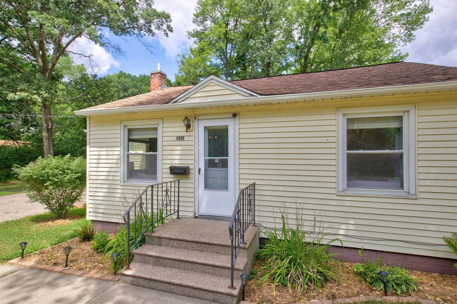 1930 Carey Street, Wisconsin Rapids, WI 54495