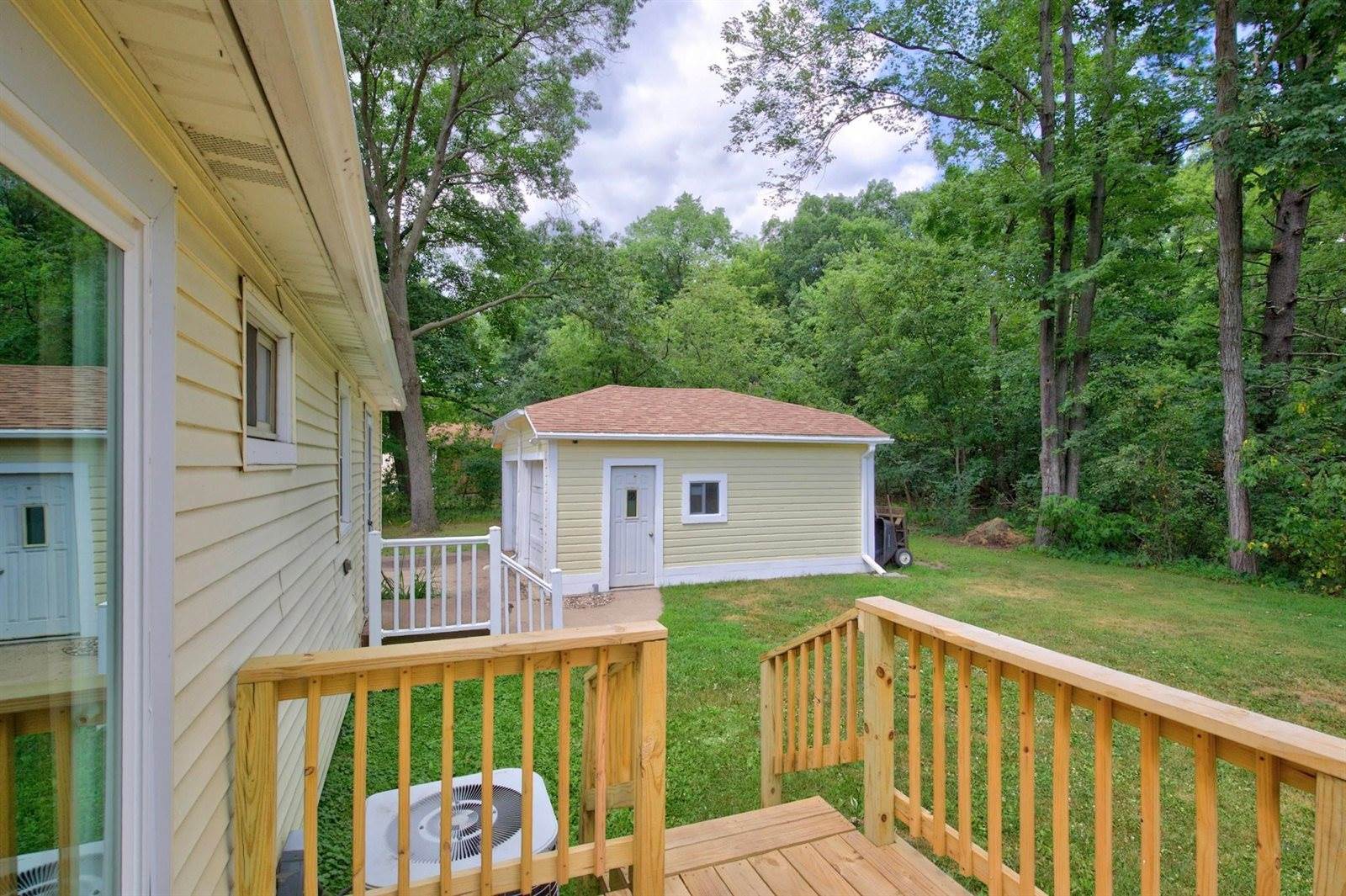 1930 Carey Street, Wisconsin Rapids, WI 54495