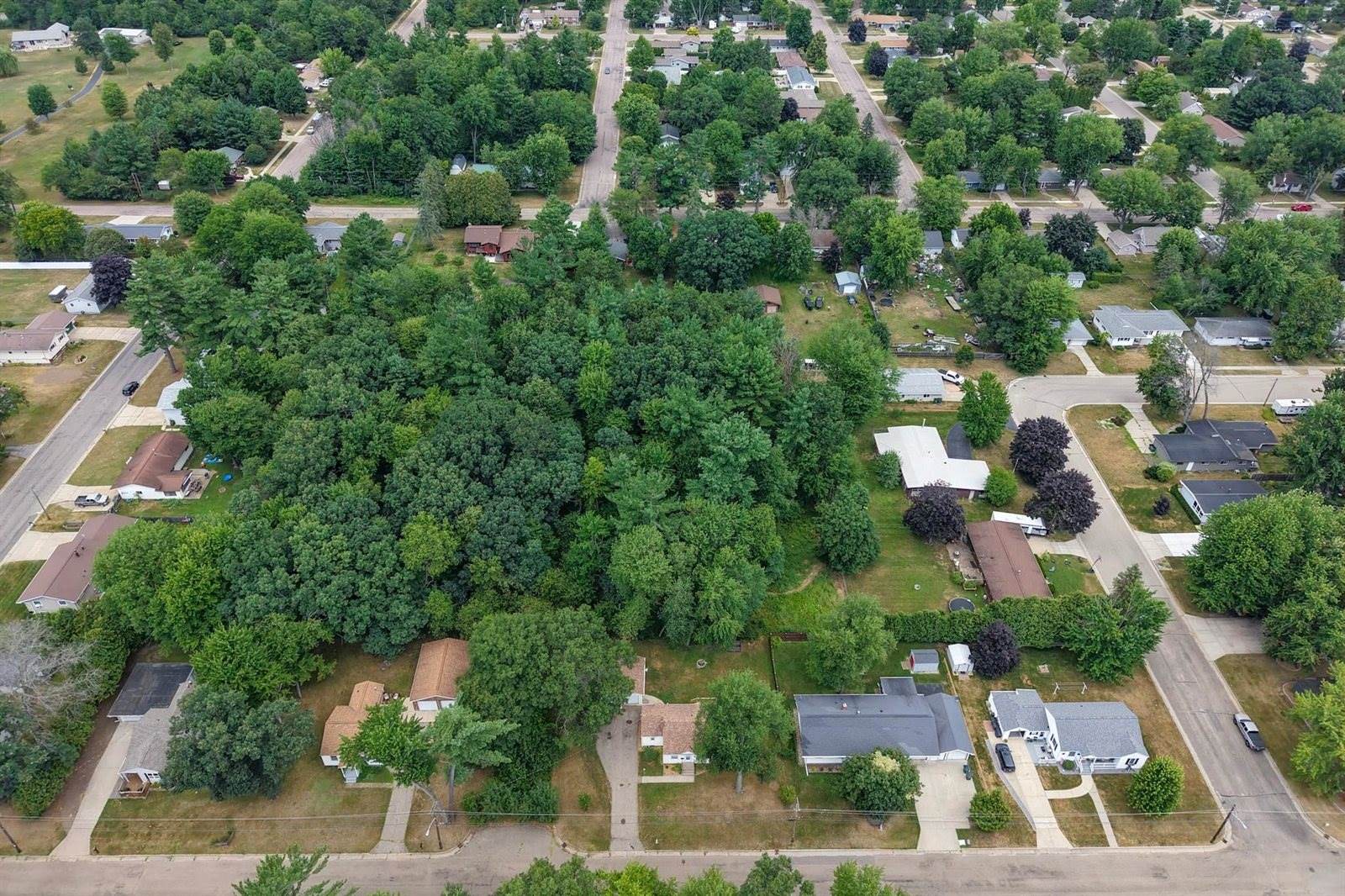 1930 Carey Street, Wisconsin Rapids, WI 54495