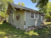 627 North Summit St, El Dorado, KS 67042